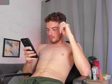 Mateo_Hunter Chaturbate stream image from November 18, 2025