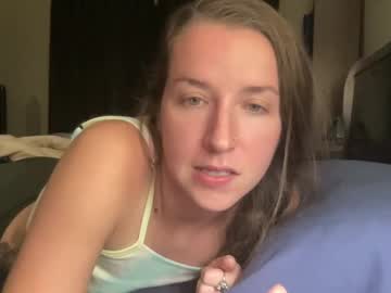 Lothlori Chaturbate stream image from November 18, 2025