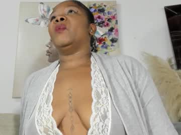 Ebony_Cristal1 Chaturbate stream image from November 18, 2025