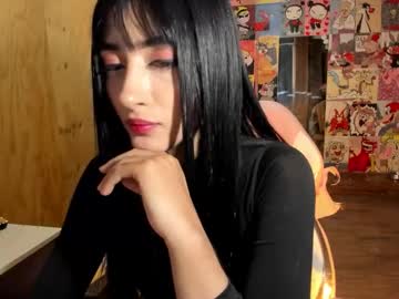 Emmi_Lyy Chaturbate stream image from November 18, 2025