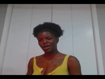 Wishhwashy22 Chaturbate stream image from November 18, 2025