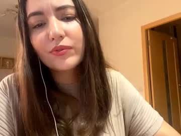 Lorenrutty Chaturbate stream image from November 18, 2025