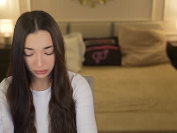 Kira0541 Chaturbate stream image from November 18, 2025