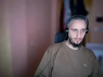 Lefrenchiies Chaturbate stream image from November 18, 2025