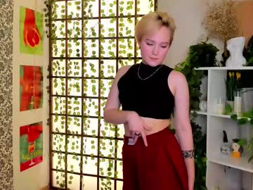Ellie_Heavenly Chaturbate stream image from November 18, 2025