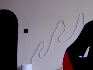 Karoline121 Chaturbate stream image from November 18, 2025
