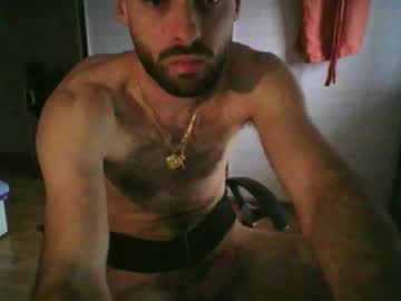 Mollo20 Chaturbate stream image from November 18, 2025