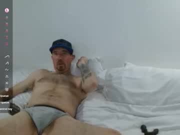 Yesplesae Chaturbate stream image from November 18, 2025