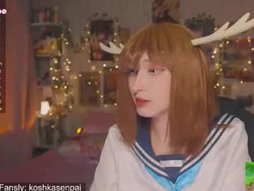 Koshkasenpai Chaturbate stream image from November 18, 2025