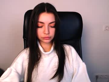 Lexi_Jos Chaturbate stream image from November 18, 2025
