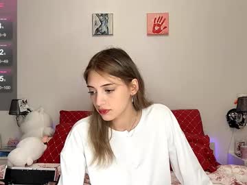 Lily_More Chaturbate stream image from November 18, 2025