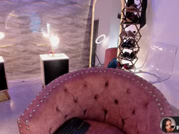 Smi_Samara Chaturbate stream image from November 18, 2025