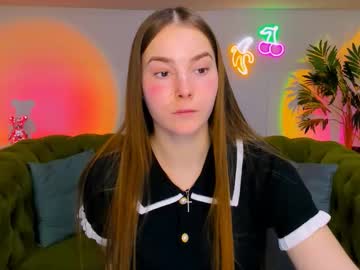 _Cuddle_Bug_ Chaturbate stream image from November 18, 2025