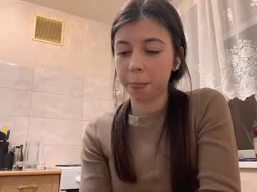 Verdiedemoss Chaturbate stream image from November 18, 2025