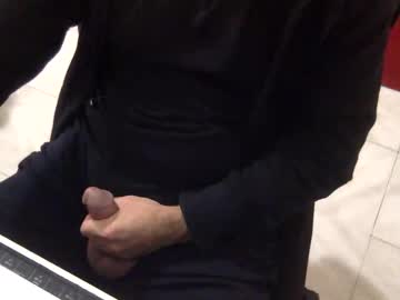 Zakapa Chaturbate stream image from November 18, 2025