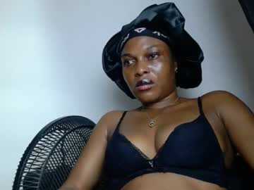 Kinkyxxnasty Chaturbate stream image from November 18, 2025