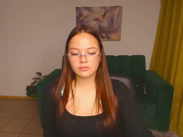 Sabrinadulces Chaturbate stream image from November 18, 2025