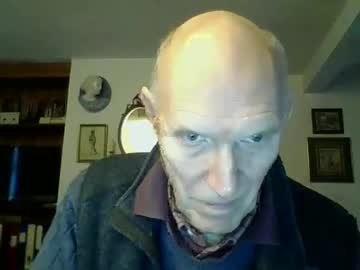 Frolicsum2 Chaturbate stream image from November 18, 2025