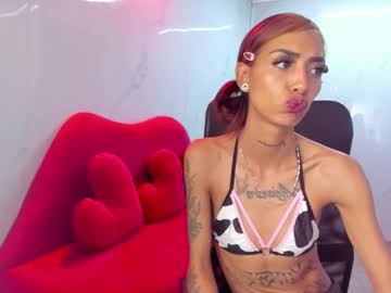 Karlaslutskinny__ Chaturbate stream image from November 18, 2025