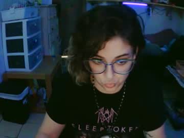 Kawaiicvnt420 Chaturbate stream image from November 18, 2025