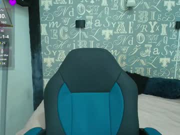 Lindsey8 Chaturbate stream image from November 18, 2025