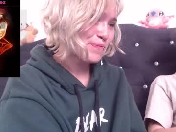 Megan_Coop3r_ Chaturbate stream image from November 18, 2025