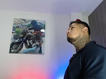 Mr_Apolo_ Chaturbate stream image from November 18, 2025