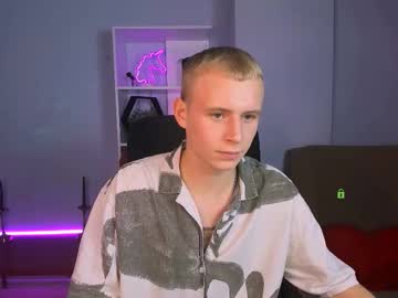 Xevier_Loyd Chaturbate stream image from November 18, 2025