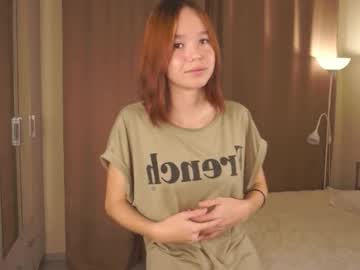 Jannettewineland Chaturbate stream image from November 18, 2025