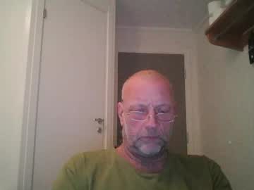Sandnesrune523 Chaturbate stream image from November 18, 2025