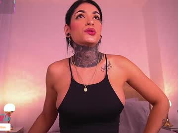 Dannaberlin Chaturbate stream image from November 18, 2025