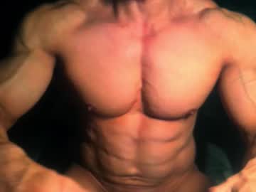 Musclebredon Chaturbate stream image from November 18, 2025