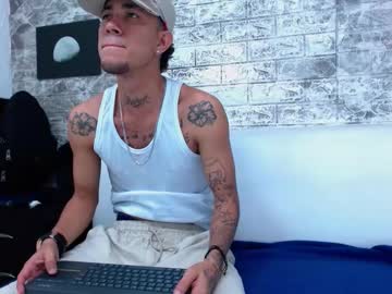 Tattoo22_ Chaturbate stream image from November 18, 2025