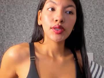 Isabella_Roberts13 Chaturbate stream image from November 18, 2025
