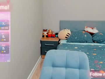Kitten_Alisa Chaturbate stream image from November 18, 2025