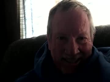 Monkeedance Chaturbate stream image from November 18, 2025
