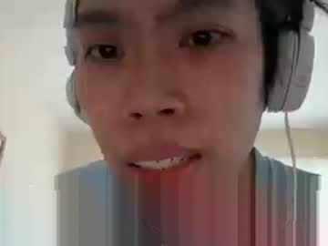 Assert32 Chaturbate stream image from November 18, 2025
