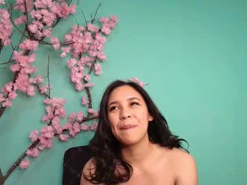 Esmerald_1111 Chaturbate stream image from November 18, 2025