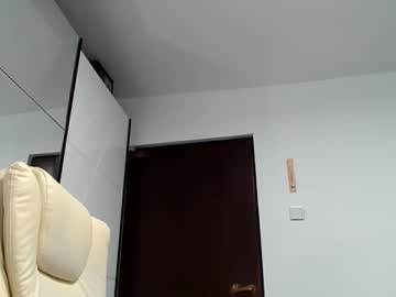 Tridentmuscles Chaturbate stream image from November 18, 2025
