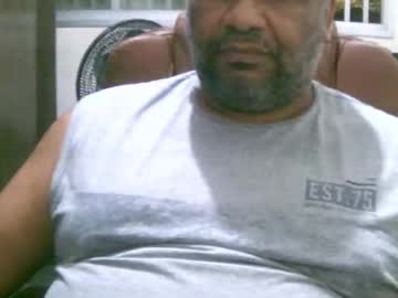 Ulmo_Br Chaturbate stream image from November 18, 2025