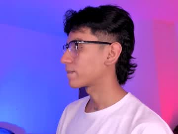 Keiner_Smith Chaturbate stream image from November 18, 2025