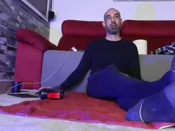 Tatuadorhotxxx Chaturbate stream image from November 18, 2025