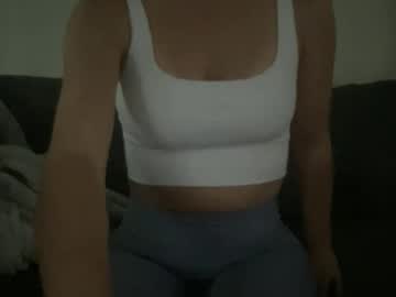 Foxybearr Chaturbate stream image from November 19, 2025