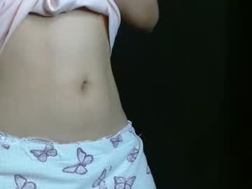 Helena_Hadler Chaturbate stream image from November 19, 2025