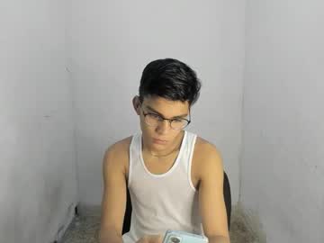 Deivi_Colins Chaturbate stream image from November 19, 2025