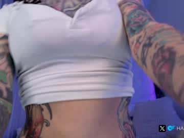 Harliequinnx Chaturbate stream image from November 19, 2025