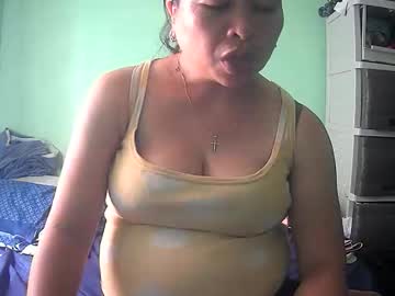 Hazeldhane Chaturbate stream image from November 19, 2025