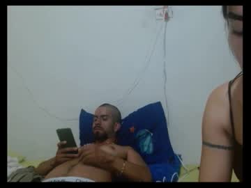 Thehousedog Chaturbate stream image from November 19, 2025