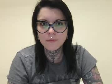 Emofairy420 Chaturbate stream image from November 19, 2025