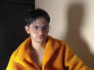 Little_Daniell Chaturbate stream image from November 19, 2025